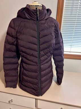 Womens Hooded Puffer Coat - Deep Plum